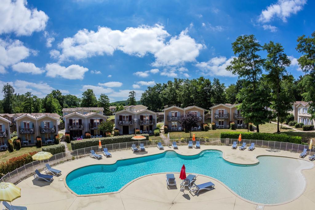 Vacanceole - Le Domaine Du Golf D'Albret Барбаст Экстерьер фото