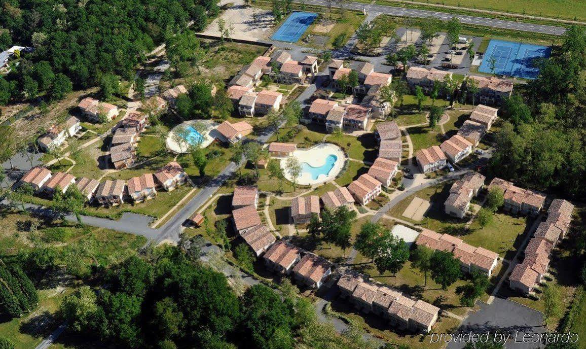 Vacanceole - Le Domaine Du Golf D'Albret Барбаст Экстерьер фото